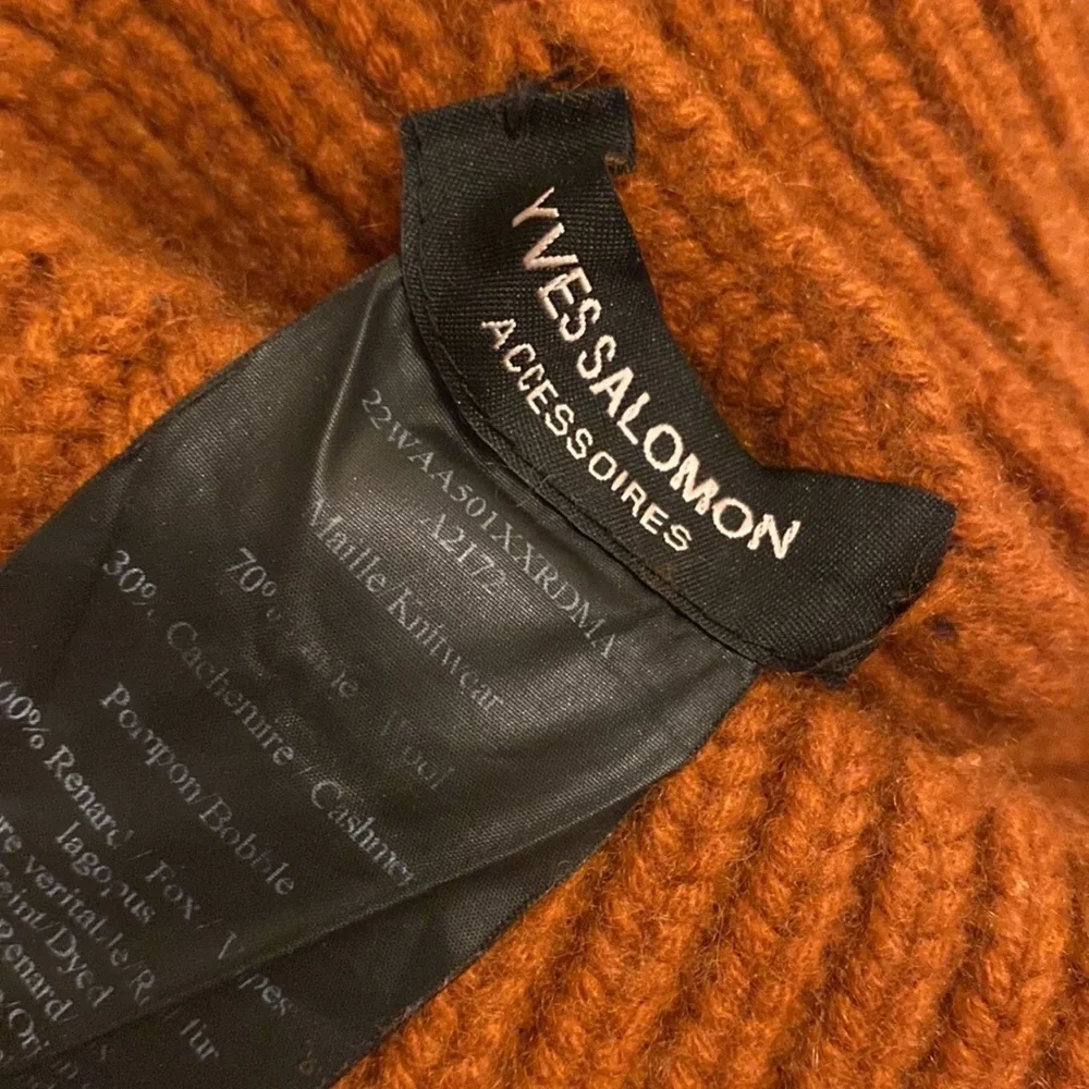 YVESS SALOMON WOOL CASHMERE Cozy Rust Knit Beanie